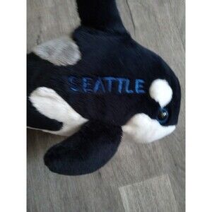 Seattle  Dolphin Dylan Wishpets Plush Stuffed Animal Black White Blue Eyes